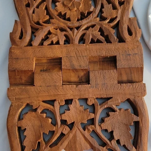 VTG Woodcarved Leaf Design Made in India Cookbook Holy Book Stand - Picture 4 of 7